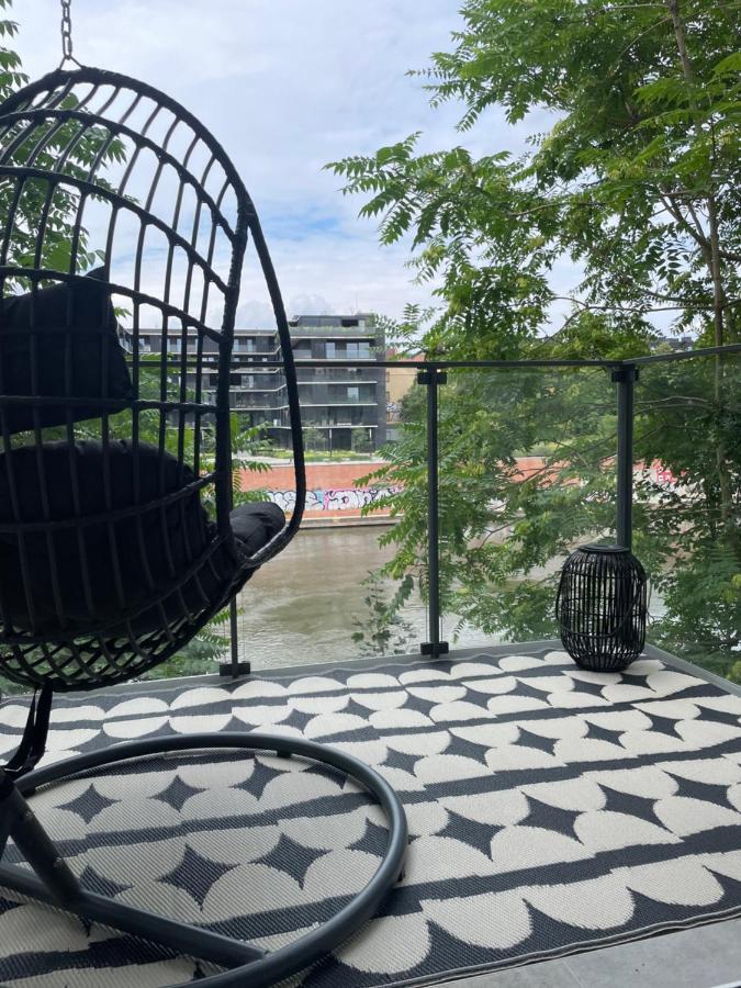 Ferienwohnung Przy Bulwarze - By The River Breslau Exterior foto